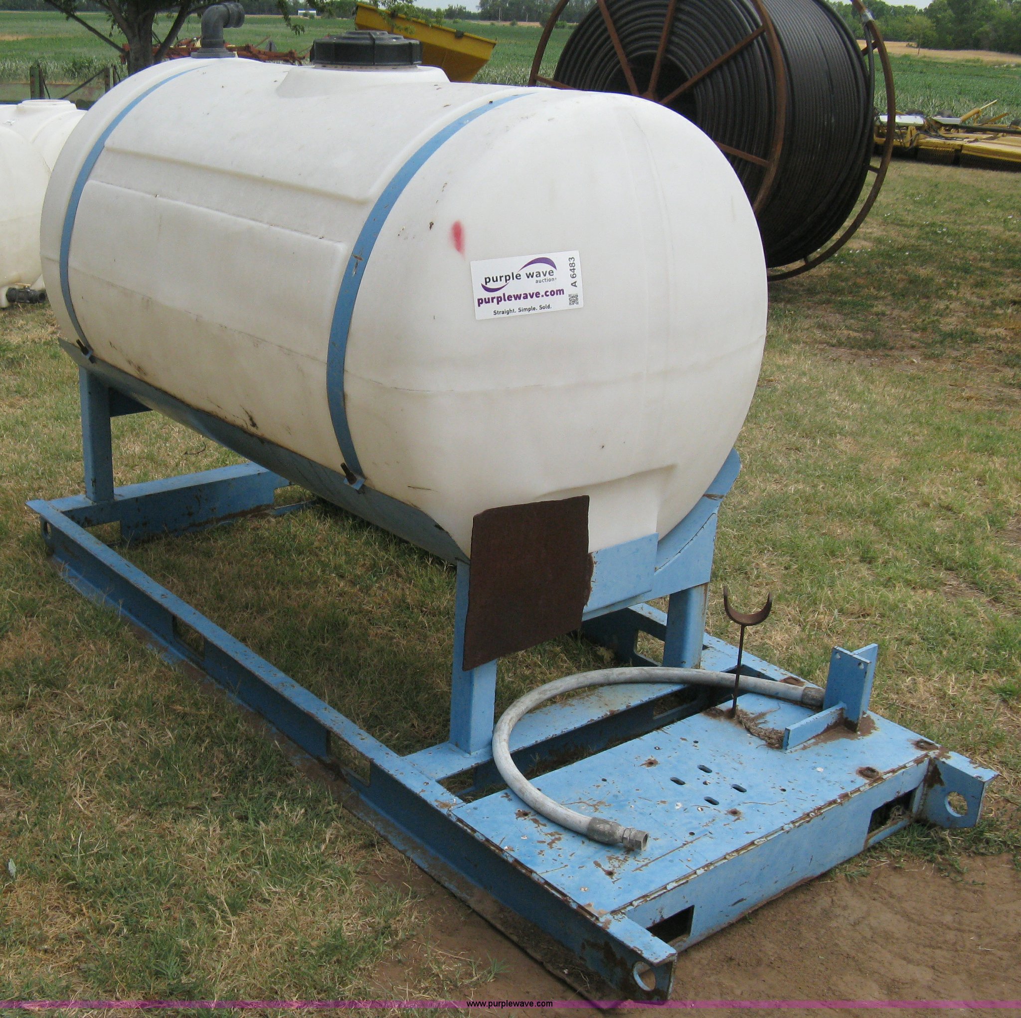 300 gallon poly spray tank in Mount Hope, KS Item A6483 sold Purple