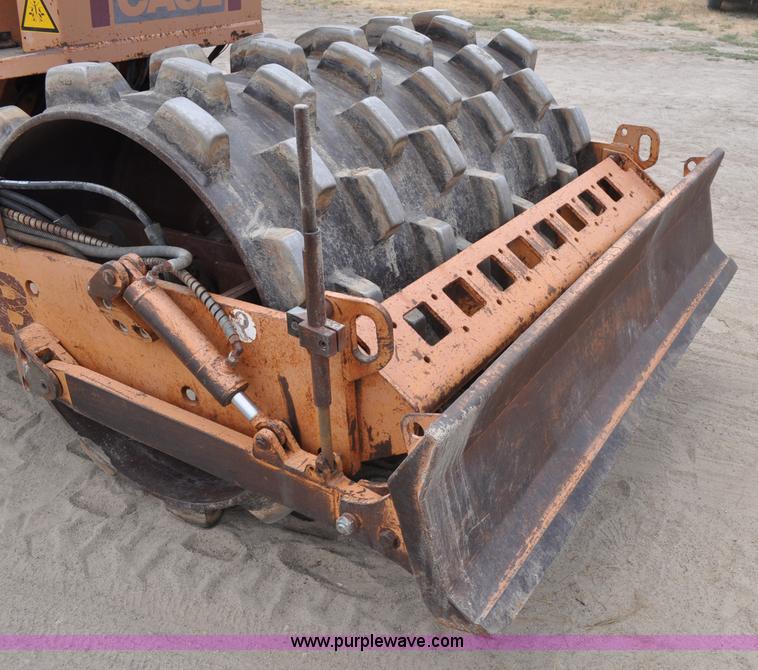 image for item A5952 Case W602BPD vibratory padfoot roller