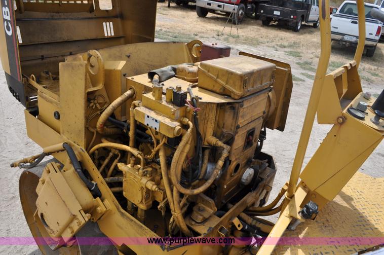 image for item A5953 1995 Caterpillar CB224C vibratory roller