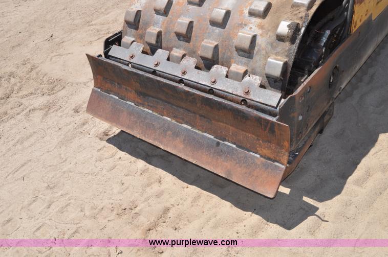 image for item A5954 Wacker R1000 vibratory padfoot roller