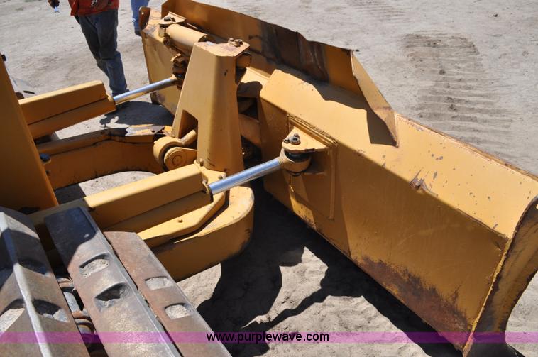 image for item A5955 1996 Komatsu D41P-5 dozer