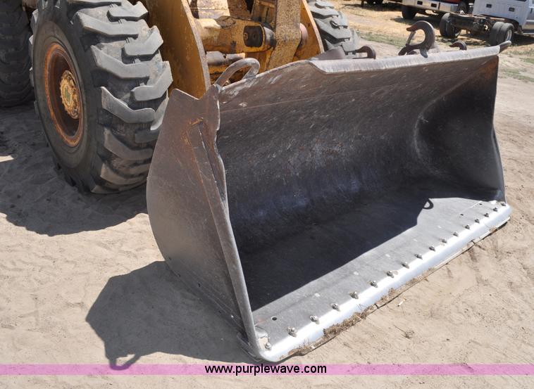 image for item A5956 1981 Dresser 530 wheel loader