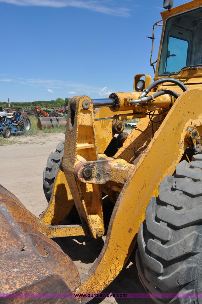 image for item A5956 1981 Dresser 530 wheel loader