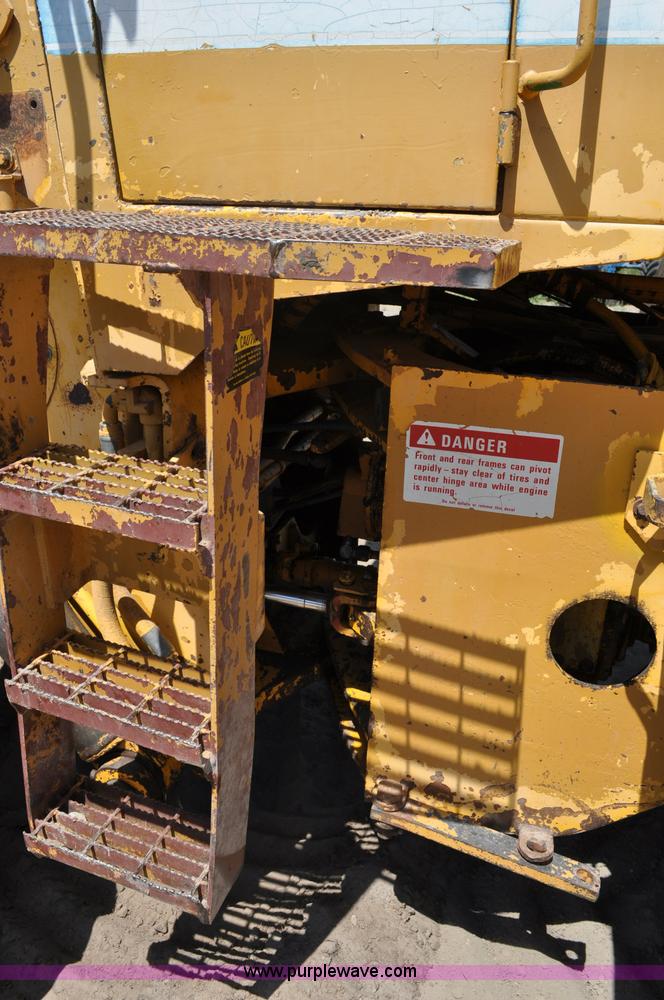 image for item A5956 1981 Dresser 530 wheel loader