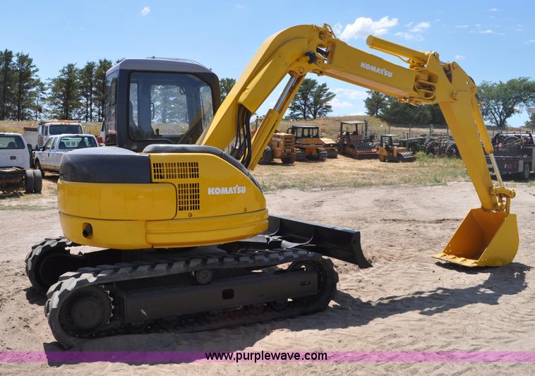 image for item A5958 2003 Komatsu PC75UU-2 mini excavator