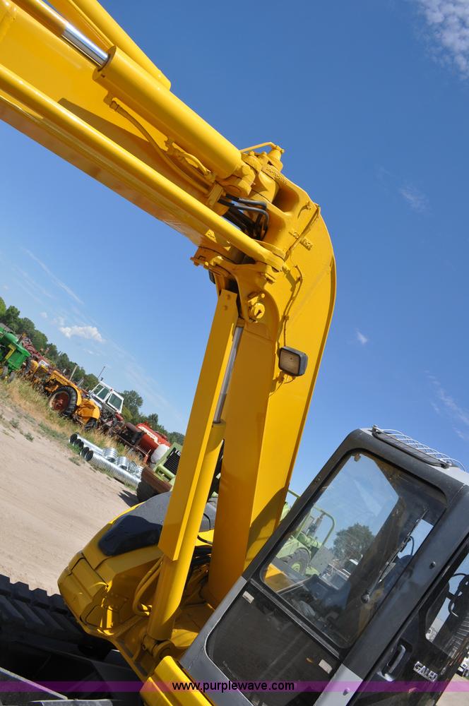 image for item A5958 2003 Komatsu PC75UU-2 mini excavator