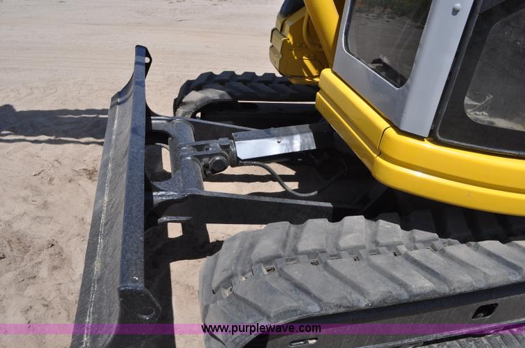image for item A5958 2003 Komatsu PC75UU-2 mini excavator