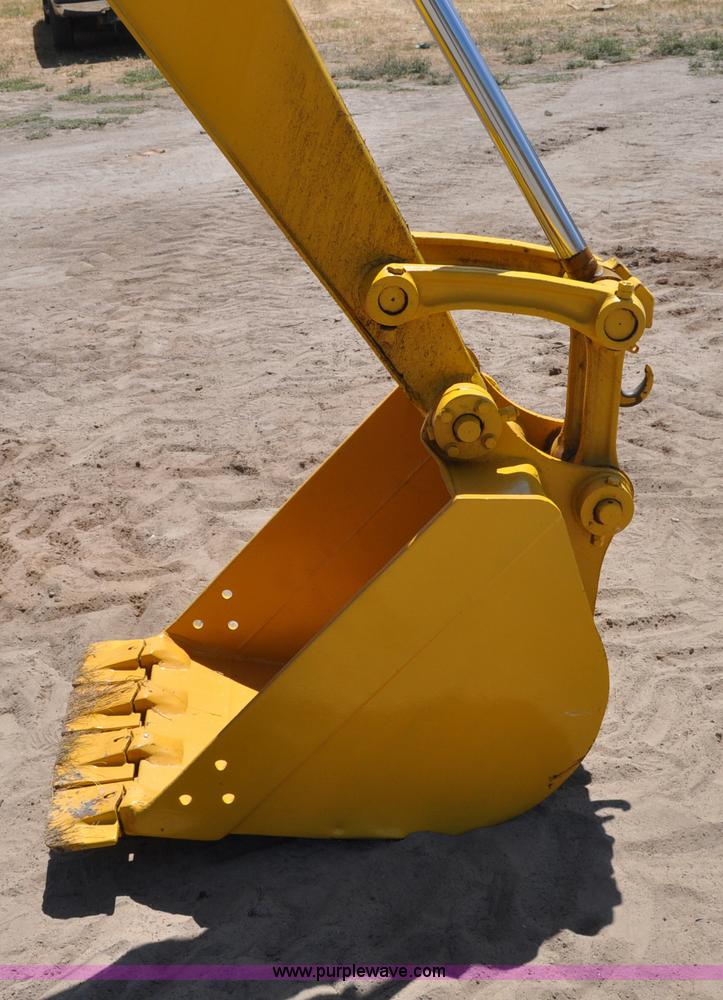 image for item A5958 2003 Komatsu PC75UU-2 mini excavator