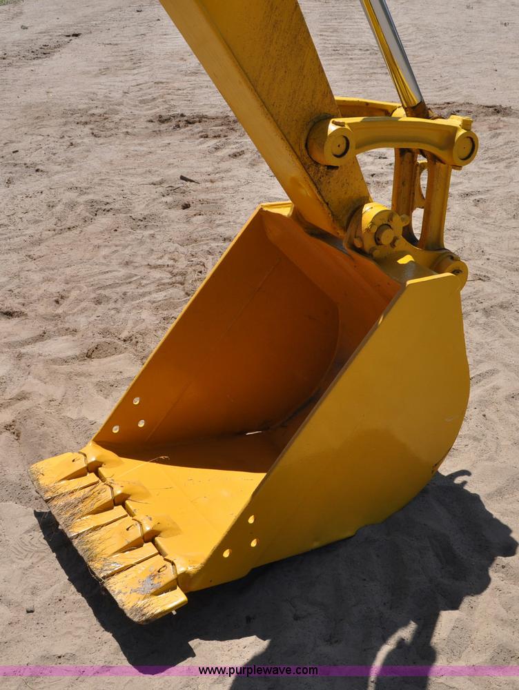 image for item A5958 2003 Komatsu PC75UU-2 mini excavator