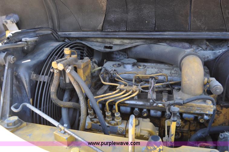 image for item A5958 2003 Komatsu PC75UU-2 mini excavator