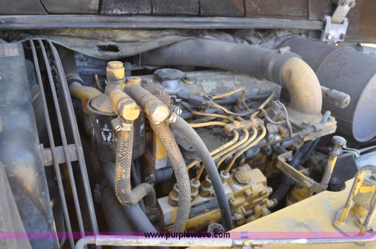 image for item A5958 2003 Komatsu PC75UU-2 mini excavator