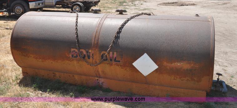 image for item A5961 1,000 gallon fuel tank