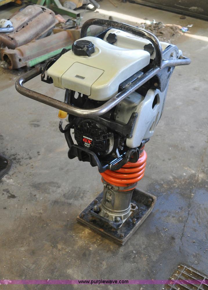 image for item A5963 Mikasa MTX-70 compactor