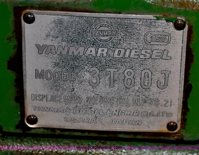 image for item A5964 1979 John Deere 850 tractor