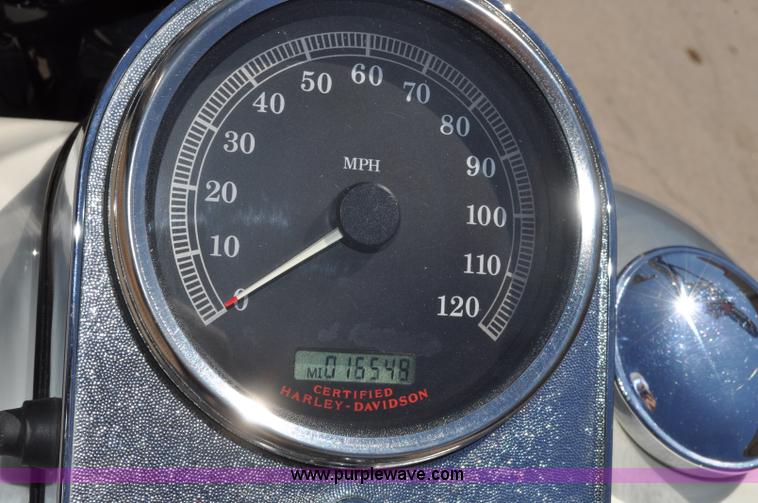 image for item A5965 2006 Harley-Davidson Road King Police motorcycle