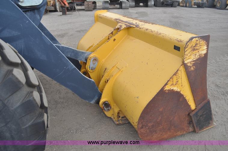 image for item A5967 2007 John Deere 624J High Lift wheel loader