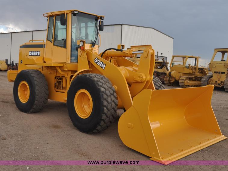 image for item A5968 1999 John Deere 624H wheel loader