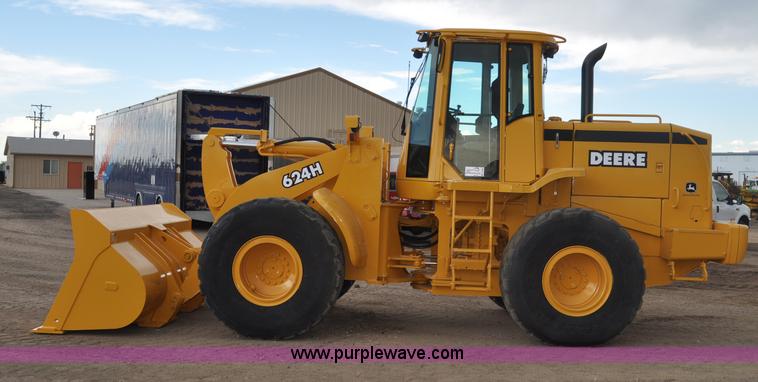 image for item A5968 1999 John Deere 624H wheel loader