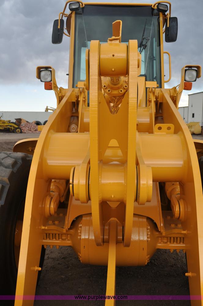 image for item A5968 1999 John Deere 624H wheel loader