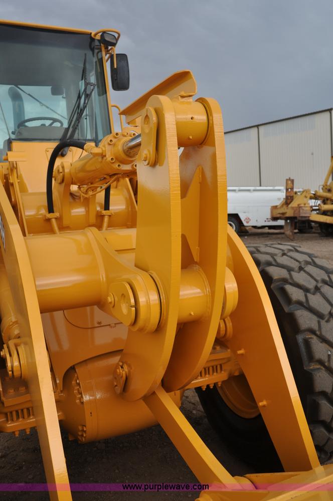 image for item A5968 1999 John Deere 624H wheel loader