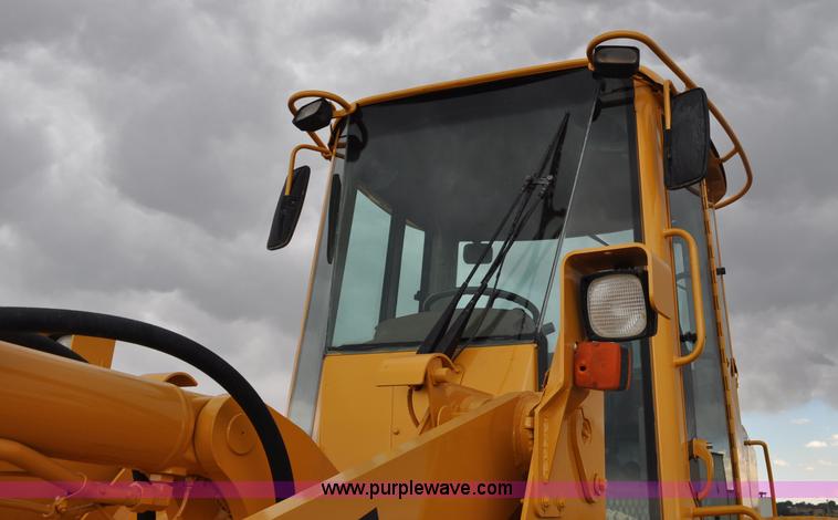 image for item A5968 1999 John Deere 624H wheel loader