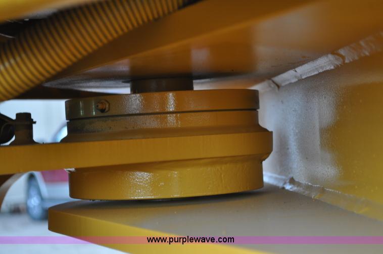 image for item A5968 1999 John Deere 624H wheel loader