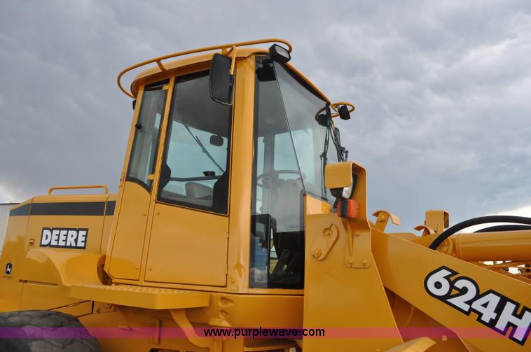 image for item A5968 1999 John Deere 624H wheel loader