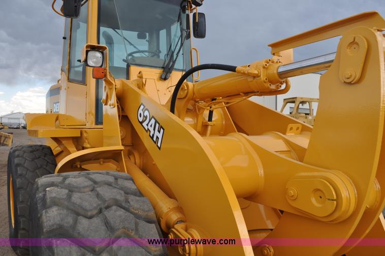 image for item A5968 1999 John Deere 624H wheel loader