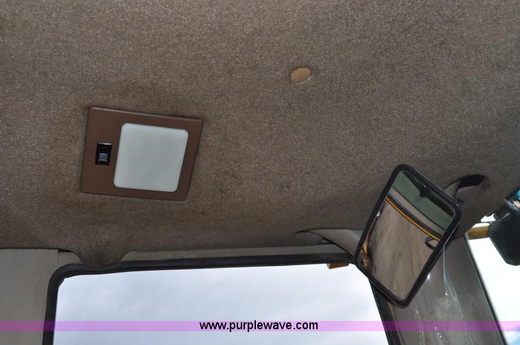 image for item A5968 1999 John Deere 624H wheel loader