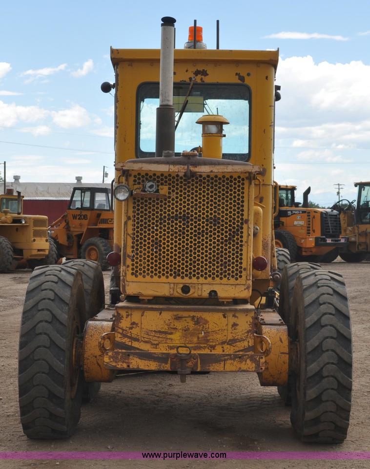 image for item A5969 1973 Caterpillar 12F motor grader