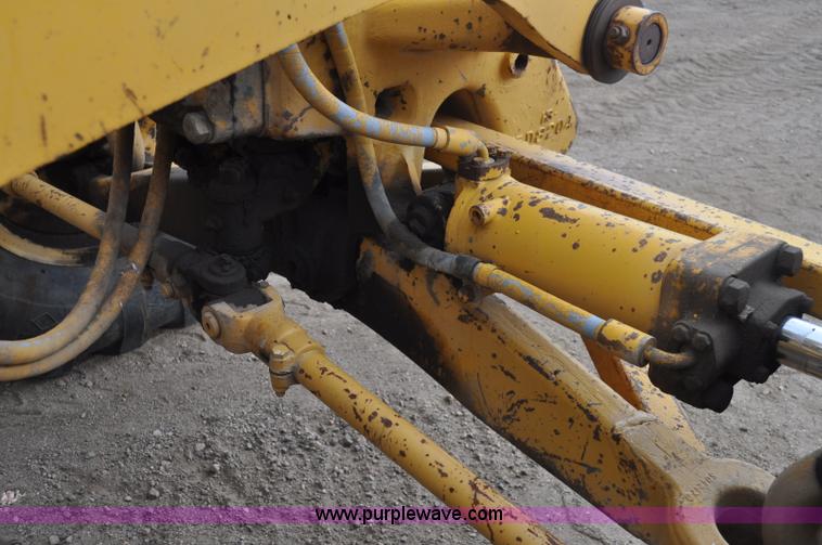 image for item A5969 1973 Caterpillar 12F motor grader