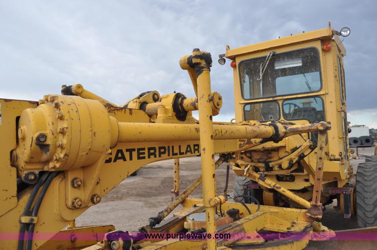 image for item A5969 1973 Caterpillar 12F motor grader