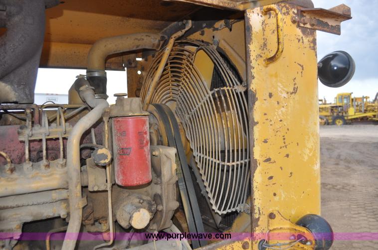 image for item A5969 1973 Caterpillar 12F motor grader