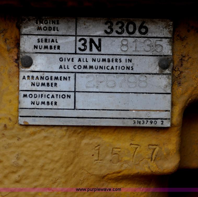 image for item A5969 1973 Caterpillar 12F motor grader