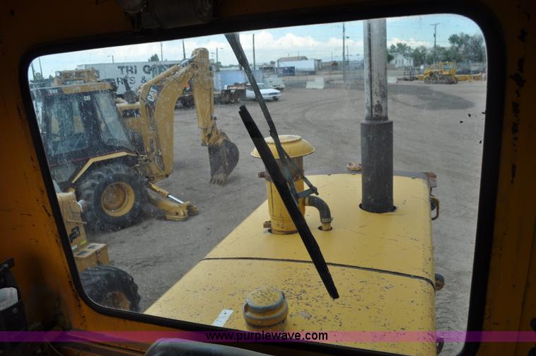 image for item A5969 1973 Caterpillar 12F motor grader
