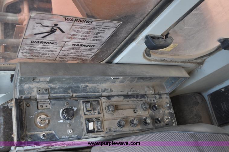 image for item A5970 1994 Case 9030 excavator