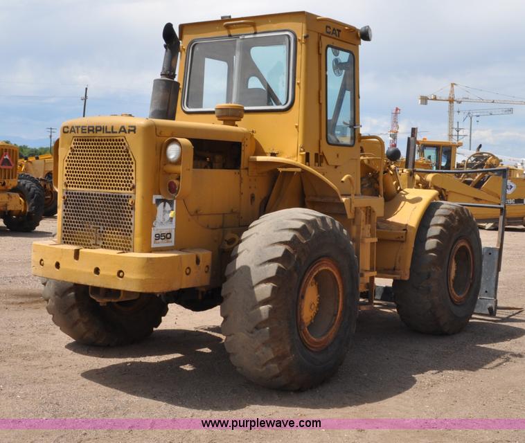 image for item A5974 1973 Caterpillar 950 wheel loader