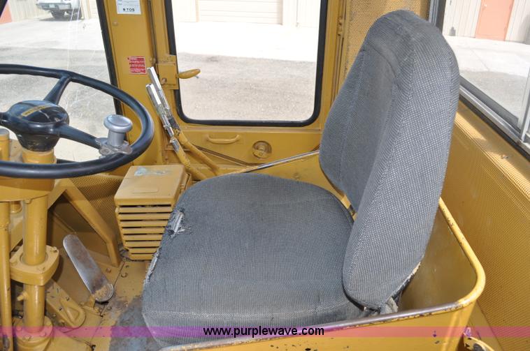 image for item A5974 1973 Caterpillar 950 wheel loader