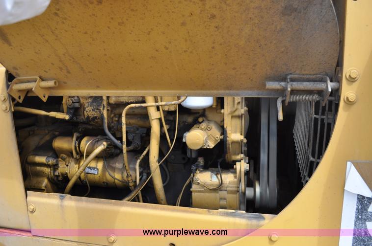 image for item A5974 1973 Caterpillar 950 wheel loader