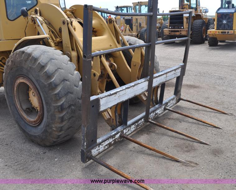 image for item A5974 1973 Caterpillar 950 wheel loader