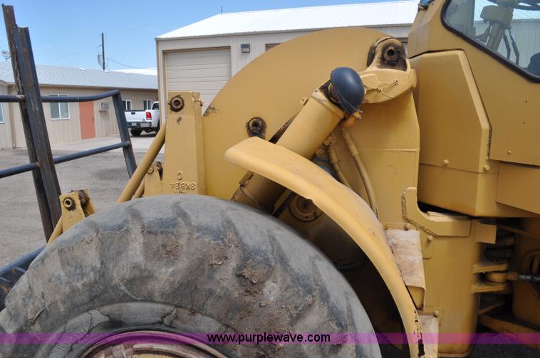 image for item A5974 1973 Caterpillar 950 wheel loader