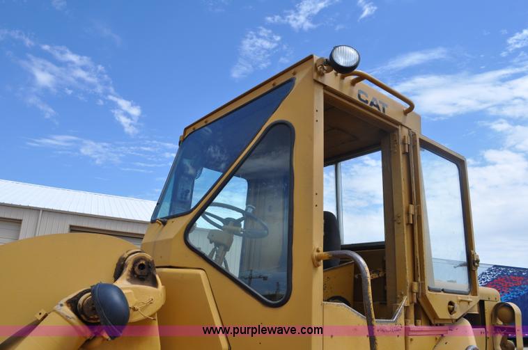 image for item A5974 1973 Caterpillar 950 wheel loader