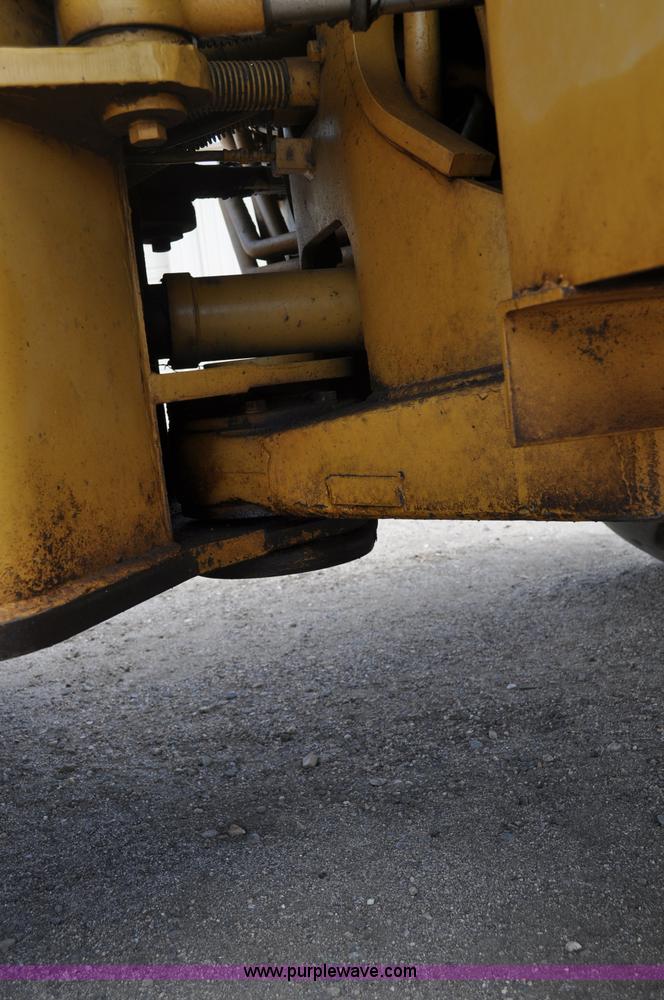 image for item A5974 1973 Caterpillar 950 wheel loader