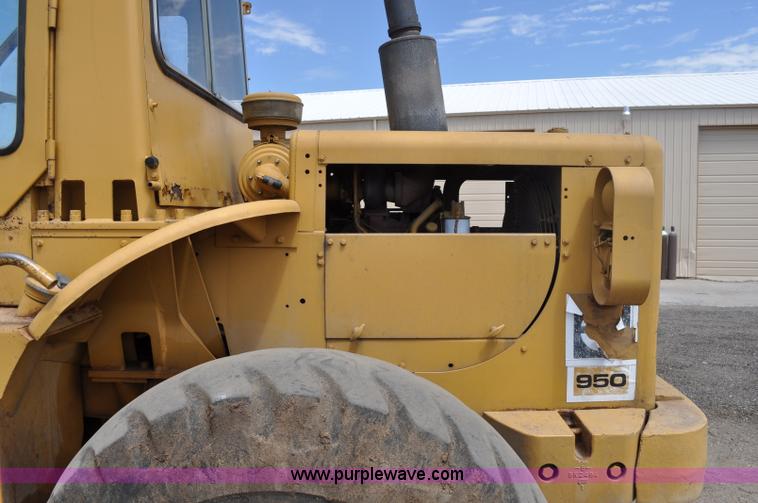 image for item A5974 1973 Caterpillar 950 wheel loader