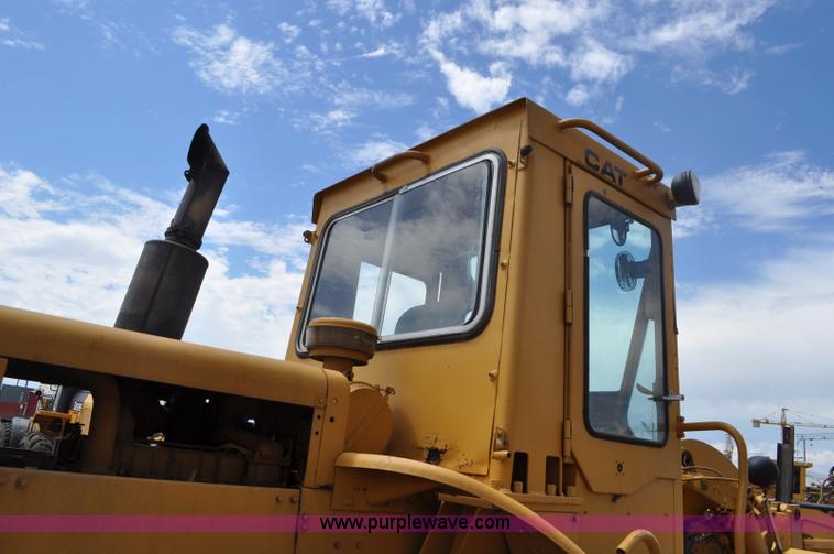 image for item A5974 1973 Caterpillar 950 wheel loader