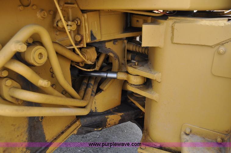 image for item A5974 1973 Caterpillar 950 wheel loader
