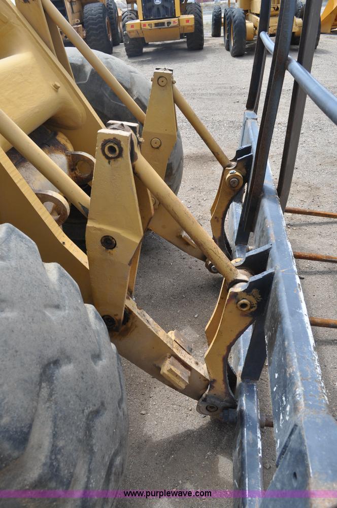 image for item A5974 1973 Caterpillar 950 wheel loader