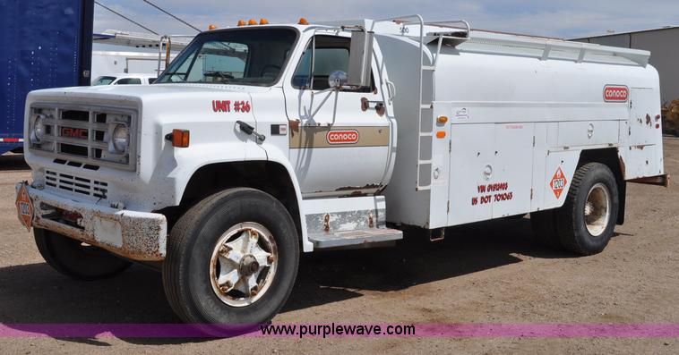 image for item A5975 1986 GMC 7000 fuel truck