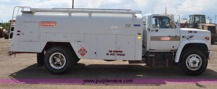 image for item A5975 1986 GMC 7000 fuel truck