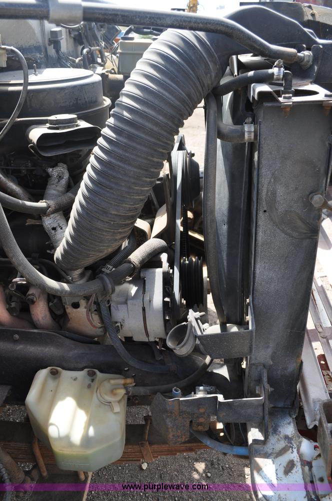 image for item A5975 1986 GMC 7000 fuel truck